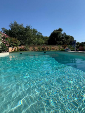 Le Domaine de l'Aiguille Alpilles, Eygalières, Saint Rémy de Provence